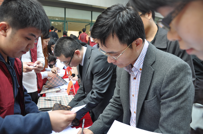 点此在新窗口浏览图片